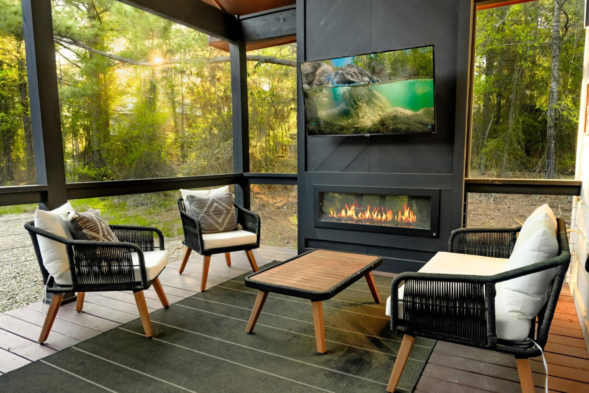 New Farmhouse-Chic Cabin With Hot Tub & Firepit Broken Bow Kültér fotó